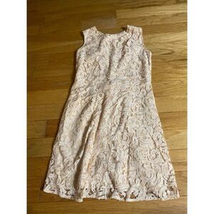 Jaye.e women's peach lined floral lace sleeveless open back zip closure dress S